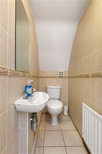 Photo 12 of 26 — 10 White Gables, Rathmichael, Dublin 18