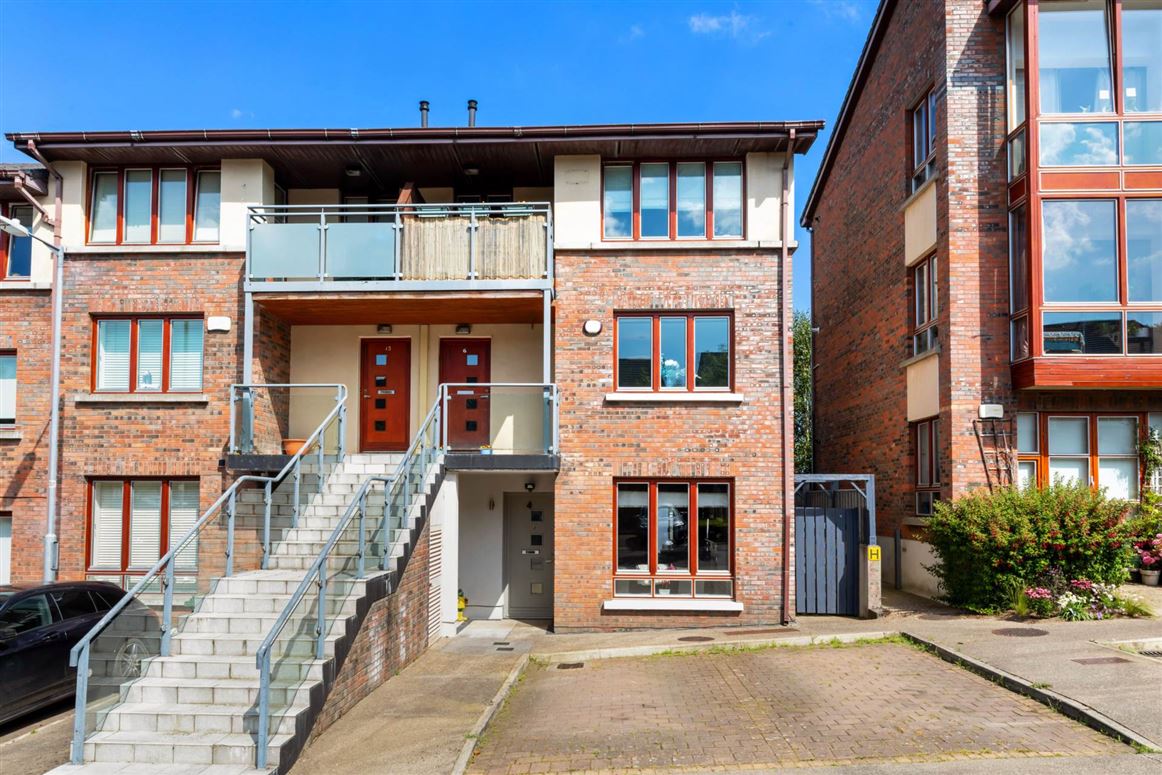 Apt 4 Belarmine Court, Stepaside, Dublin 18