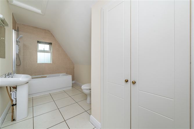 Photo 33 of 39 — 5 Ruanbeg Court, Kildare Town, Kildare