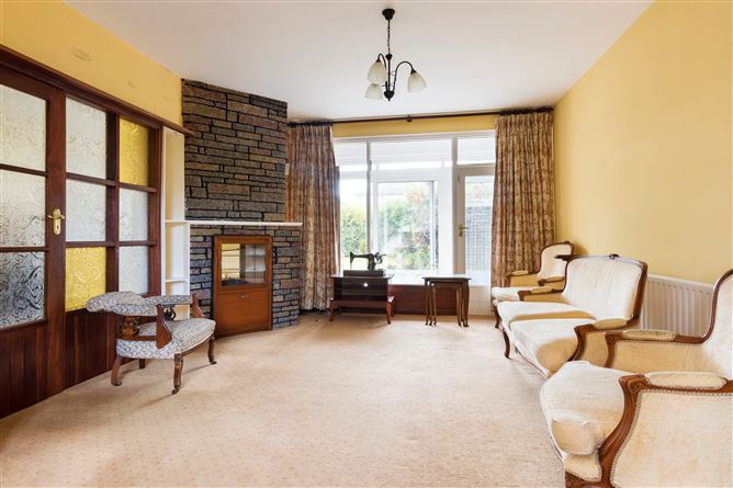 41 Lavarna Grove, Terenure, Dublin 6W