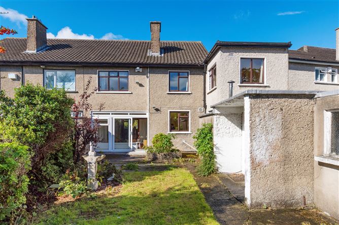 41 Lavarna Grove, Terenure, Dublin 6W