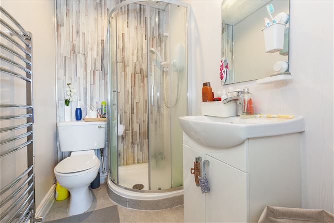 8 Willsborough Apartments, Clonshaugh Road, Dublin 17