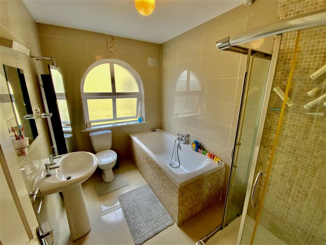 29 Ardcolm Drive, Rectory Hall, Castlebridge, Wexford