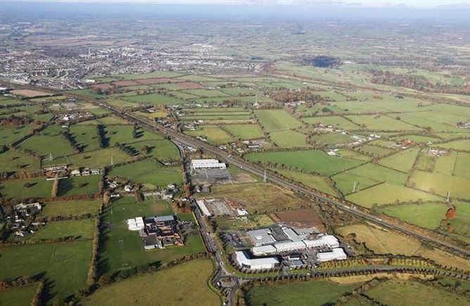 Unit L Esprit Logistics Park, Esprit Logistics Park, Celbridge, Co. Kildare