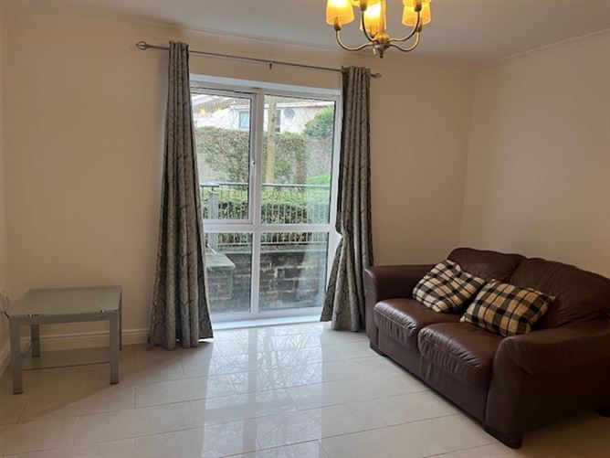 18 BOTANIC SQUARE, BOTANIC AVENUE, Glasnevin, Dublin 9 MOVEHOME