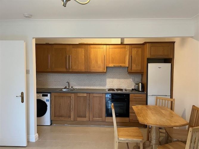 18 BOTANIC SQUARE, BOTANIC AVENUE, Glasnevin, Dublin 9