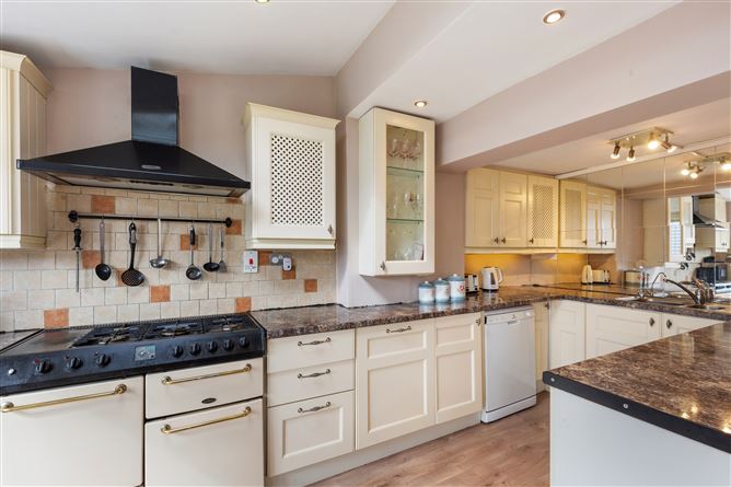 13 Dangan Avenue, Kimmage, Dublin 12