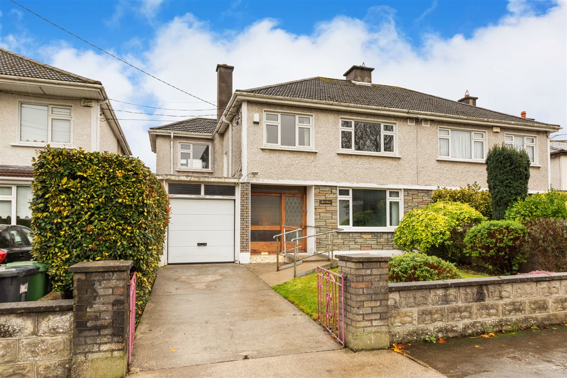 25 Fairbrook Lawn, Rathfarnham, Dublin 14