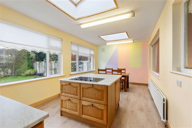 25 Fairbrook Lawn, Rathfarnham, Dublin 14