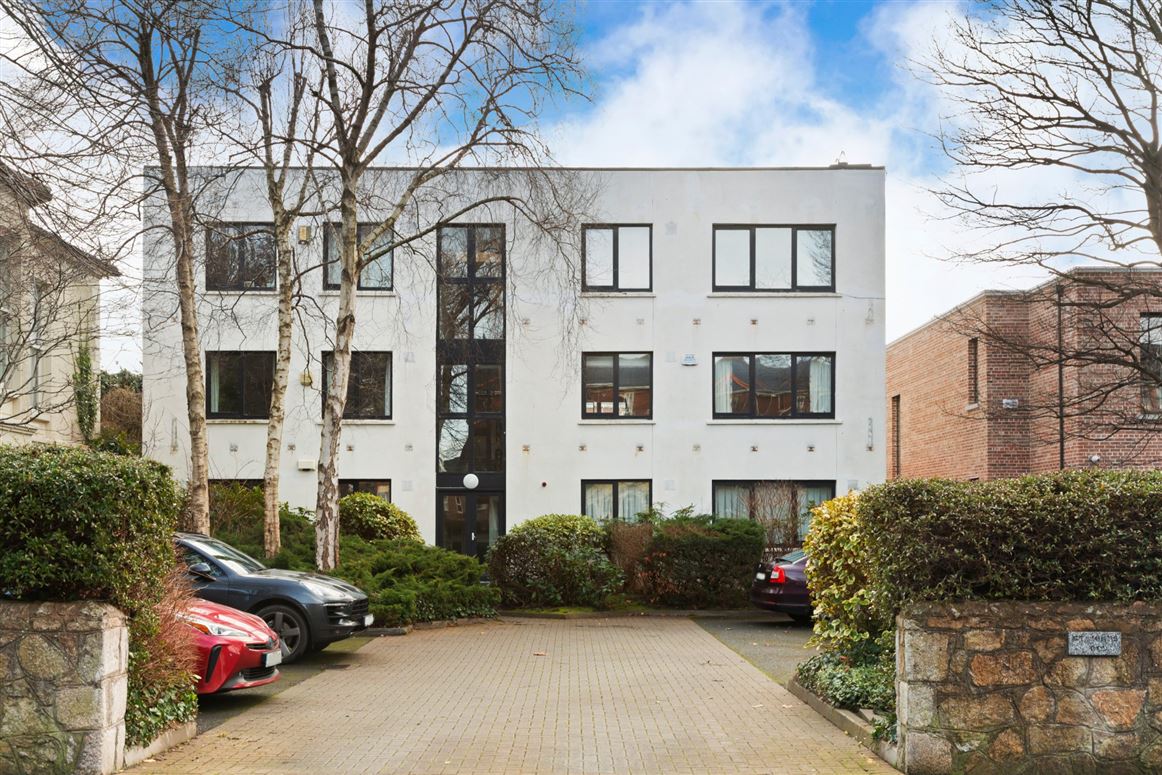 8 St John's Wood, Sandymount, Dublin 4