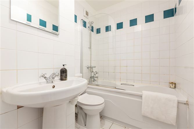 16 Grosvenor House, Grosvenor Terrace, Monkstown, Co. Dublin
