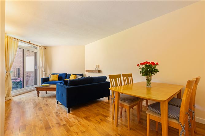 16 Grosvenor House, Grosvenor Terrace, Monkstown, Co. Dublin