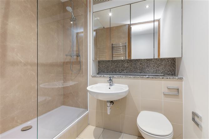 Longford House, Spencer Dock, North Wall, Dublin 1