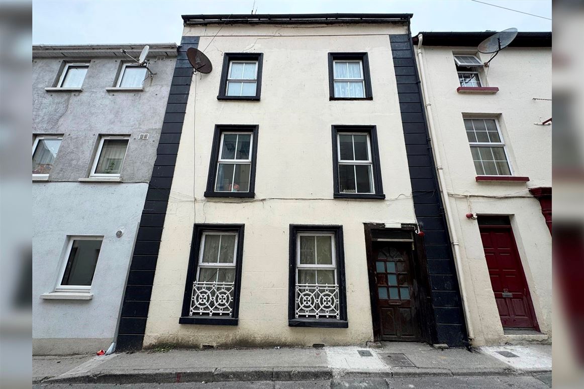 14 Bridge Street, Carrick-on-Suir, Co. Tipperary