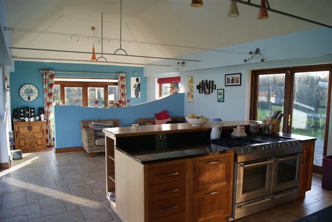 Sanur, Piercestown, Wexford
