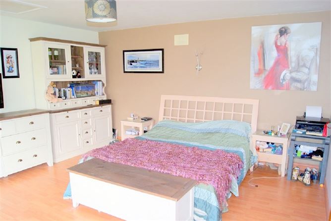 Sanur, Piercestown, Wexford
