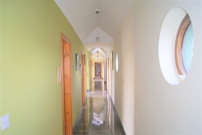 Sanur, Piercestown, Wexford