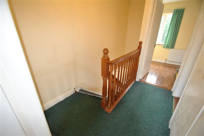Ballyhall, Roscrea, Co.Tipperary