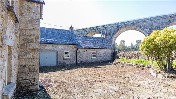 Stone Farmhouse on 1 acre, The Viaduct, Borris, Carlow