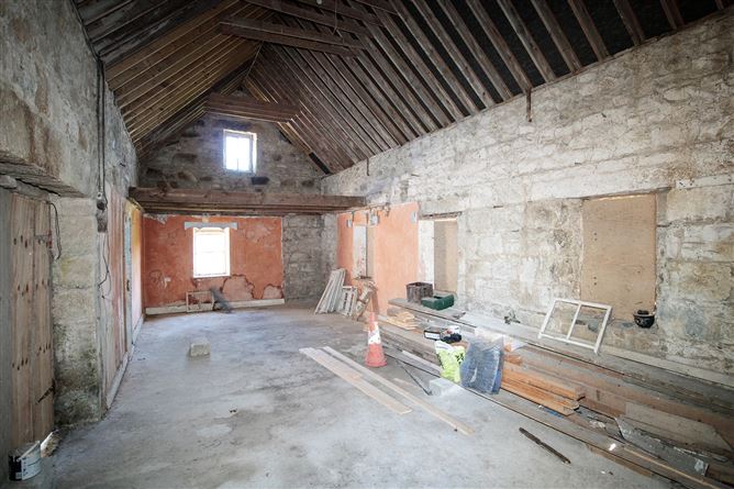 Stone Farmhouse on 1 acre, The Viaduct, Borris, Carlow