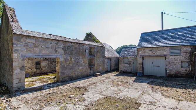Stone Farmhouse on 1 acre, The Viaduct, Borris, Carlow