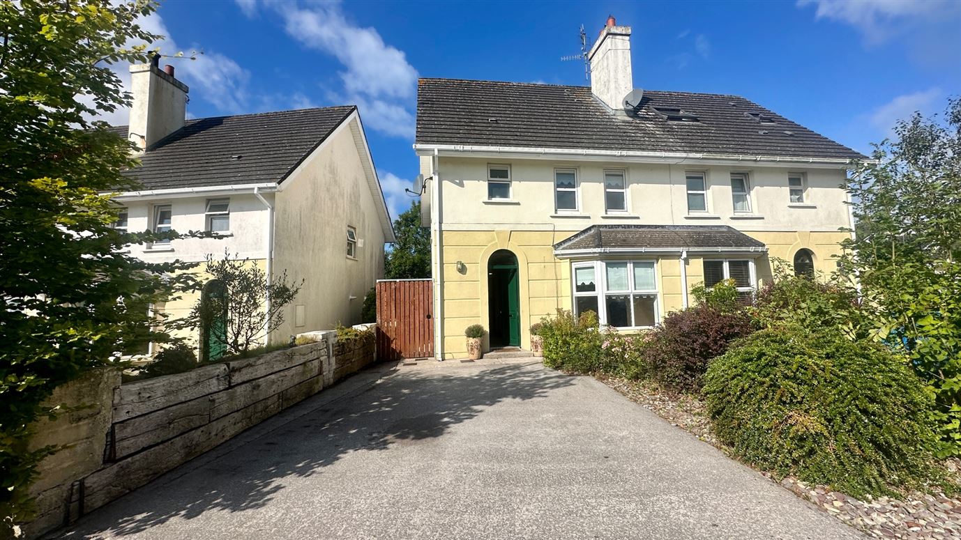 No. 9 The Spires, Carrignafoy, Cobh, Co Cork , Cobh, East Cork