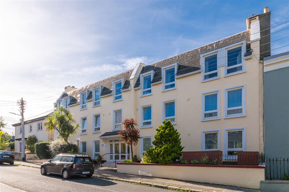 Apartment 8, Crofton Court, 7 Crofton Avenue, Dun Laoghaire, County Dublin