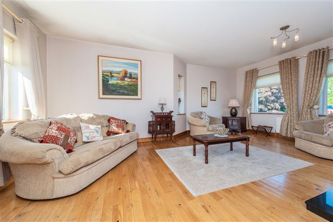 Martinstown on c. 0.41 Acre, Curragh, Kildare