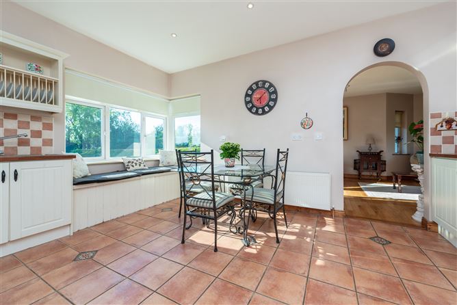 Martinstown on c. 0.41 Acre, Curragh, Kildare