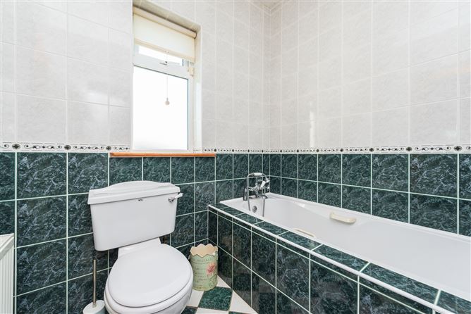 Martinstown on c. 0.41 Acre, Curragh, Kildare