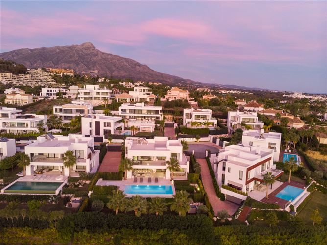 Spain, Marbella, Nueva Andalucia - COSTA-00829P