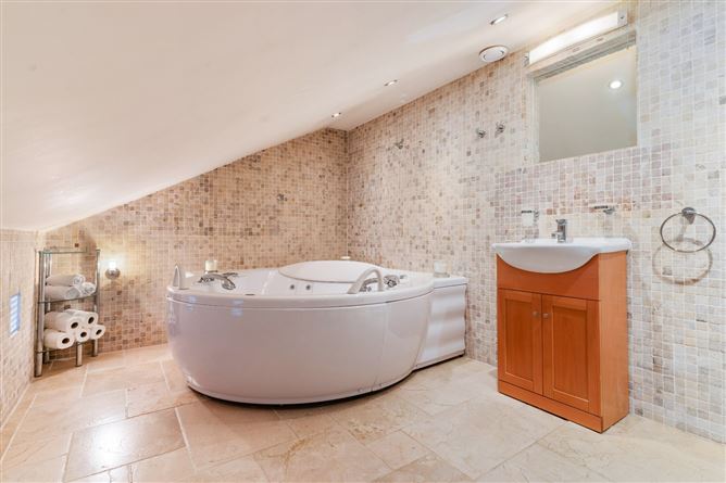 Washington House, Butterfield Avenue, Rathfarnham, Dublin 14