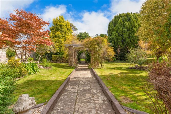 Washington House, Butterfield Avenue, Rathfarnham, Dublin 14