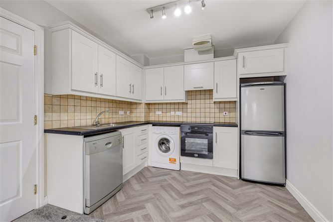 22 Johnston Court, Church Street, Cavan