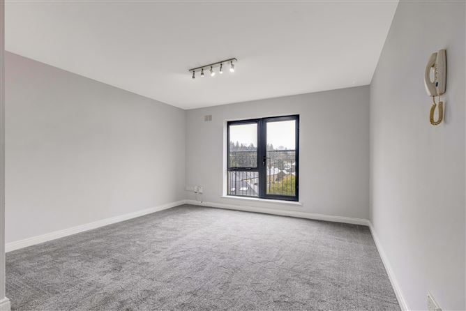 22 Johnston Court, Church Street, Cavan