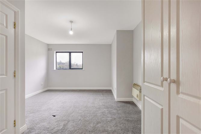 22 Johnston Court, Church Street, Cavan