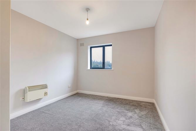 22 Johnston Court, Church Street, Cavan