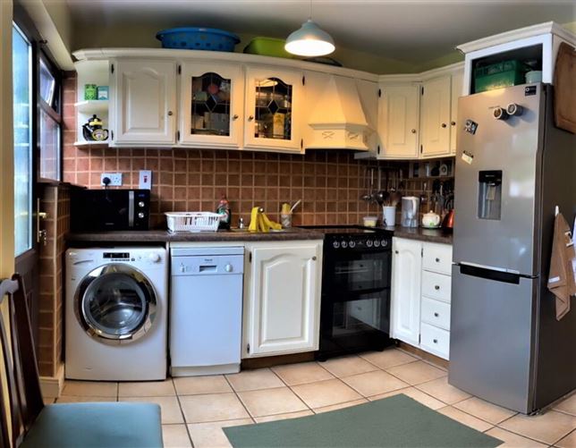16 Parkmore Estate, Baltinglass, Wicklow