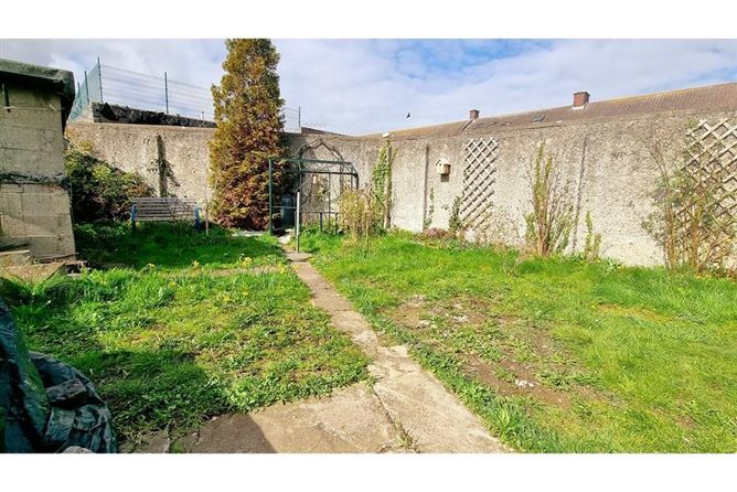 45 Ballyneety Road, Ballyfermot, Dublin 10