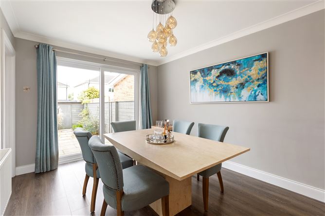 5 Kingston Lawn, Ballinteer, Dublin 16