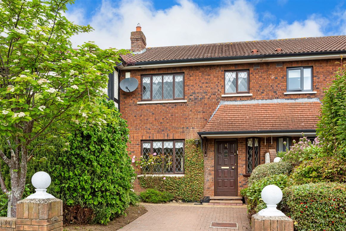 6 Foxrock Green, Foxrock, Dublin 18 Sherry FitzGerald Dun Laoghaire