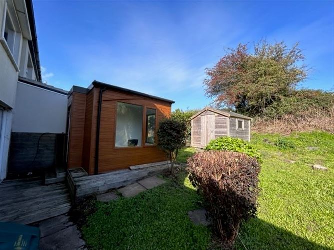 38 Elsinore Heights, Midleton, Cork