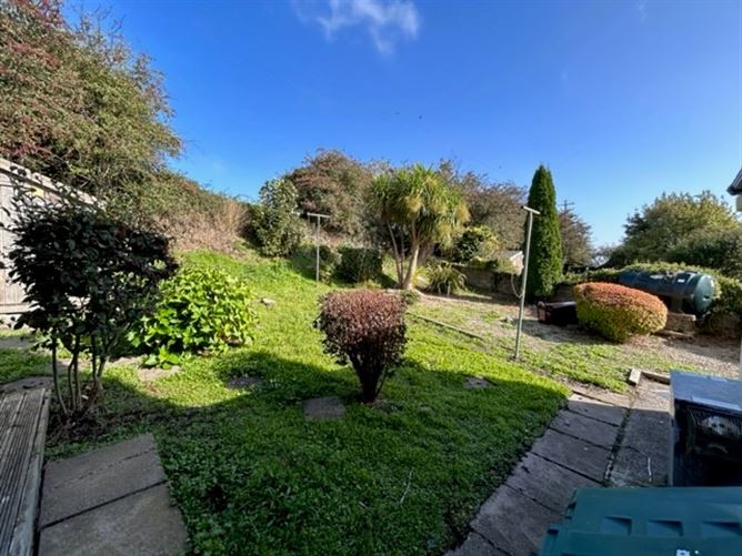 38 Elsinore Heights, Midleton, Cork