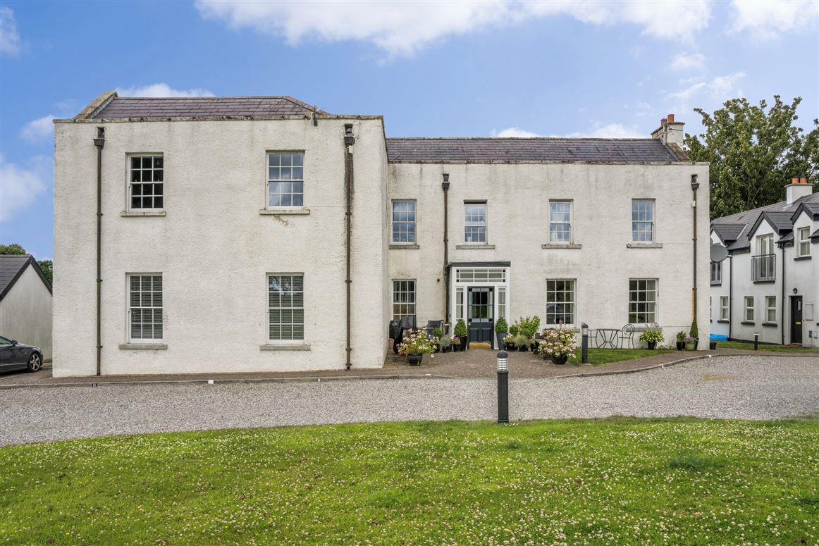 Apt 2, Corrstown House, Corrstown, Swords, Dublin