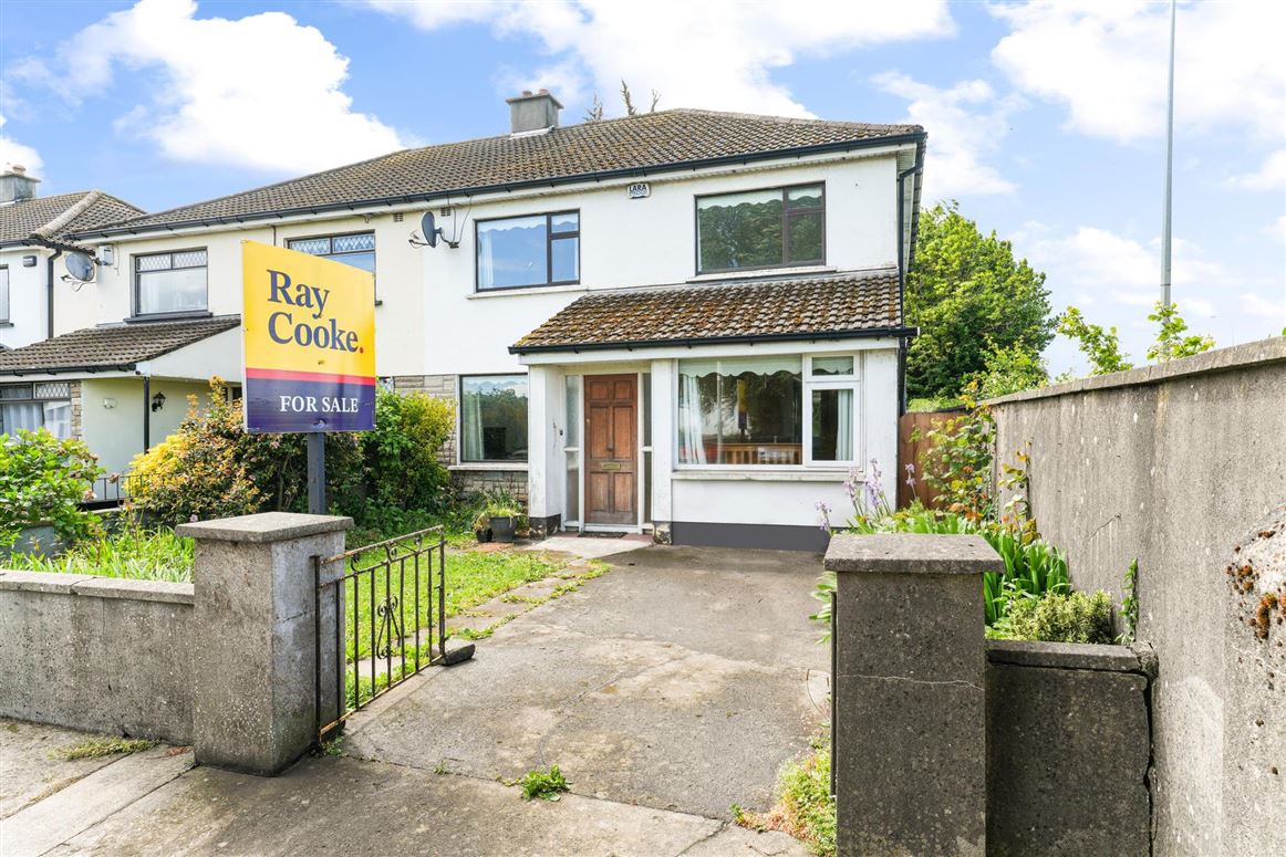 14 Hillview, Rathcoole, Co. Dublin