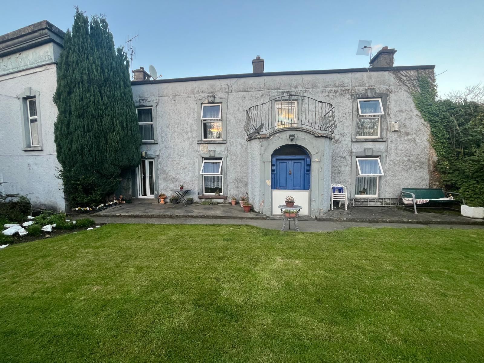 Photo 1 of 12 — The Bridge House, Baltinglass, Wicklow