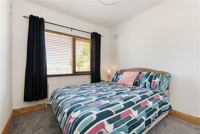 73 Templeroan Park, Knocklyon, Dublin 16