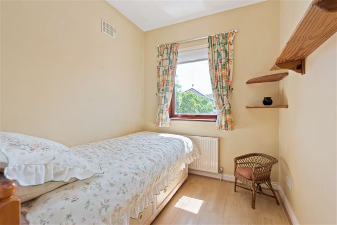 73 Templeroan Park, Knocklyon, Dublin 16