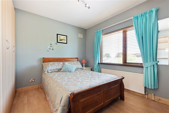 73 Templeroan Park, Knocklyon, Dublin 16