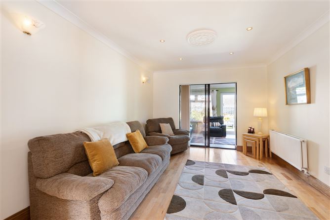 73 Templeroan Park, Knocklyon, Dublin 16
